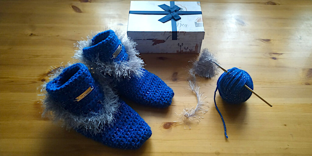 origami crochet booties