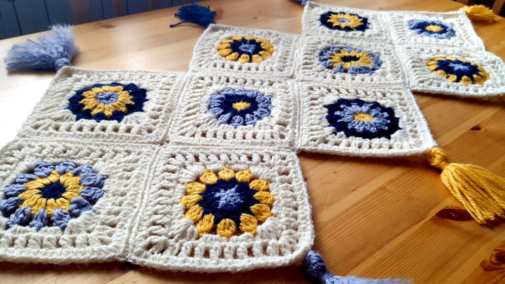 Crochet Patchwork Margaret table runner