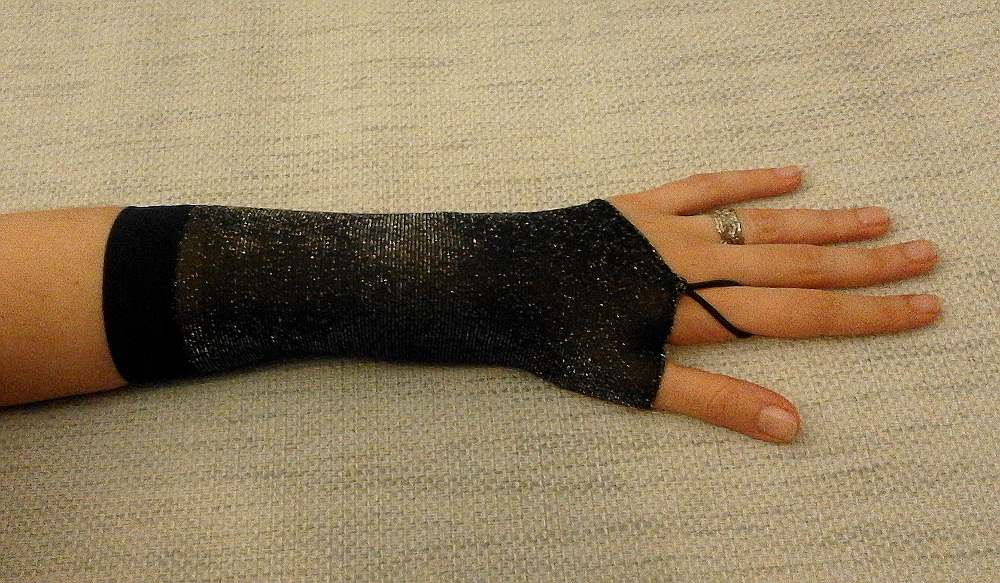 sew new year gloves novogodišnje rukavice od čarapa