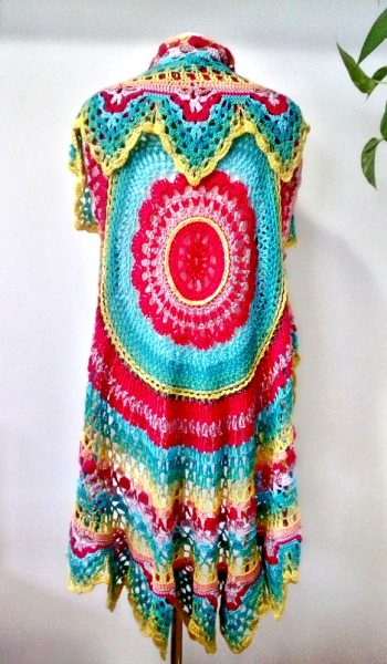crochet rainbow wrap