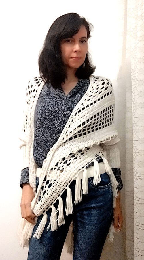 CrochetShawlWithSleeves06
