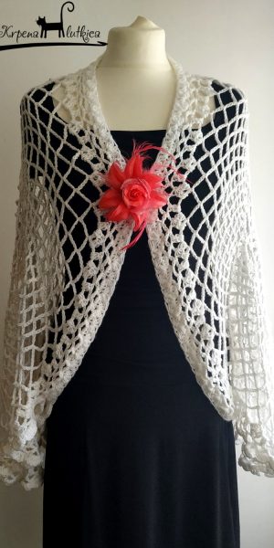 crochet mesh wrap ladybug in spider web