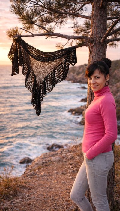knit crochet Lorena Shawl