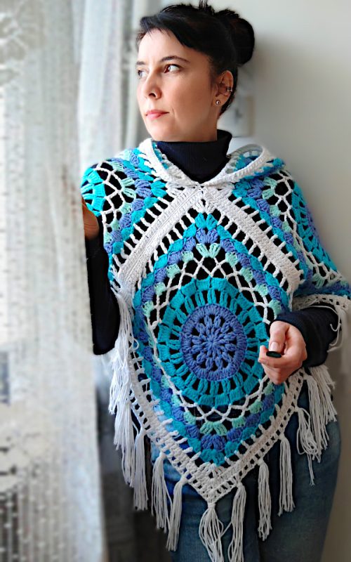 Poncho Mexicana crochet patchwork poncho with a hood pdf pattern